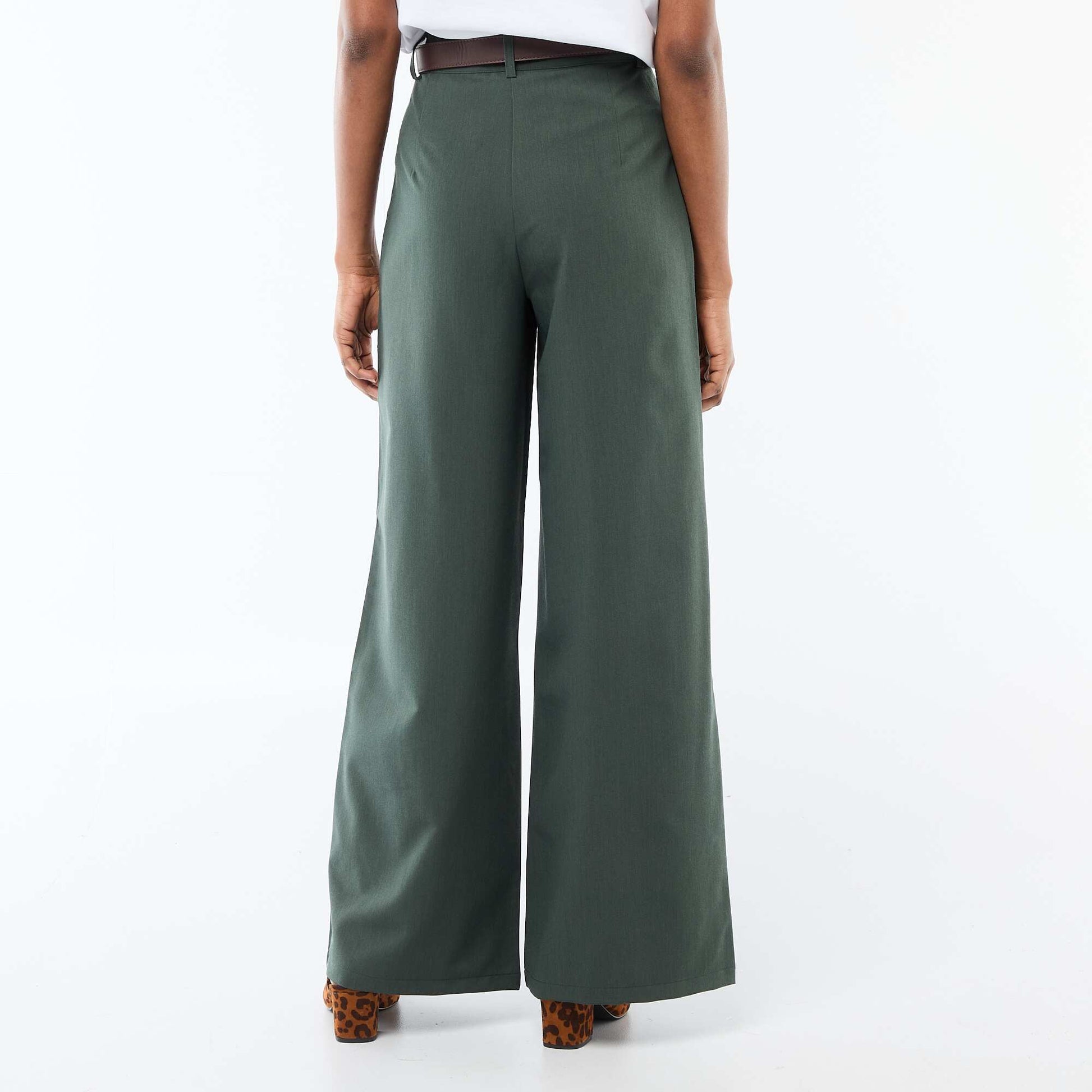 Pantalon city coupe large avec ceinture VERT