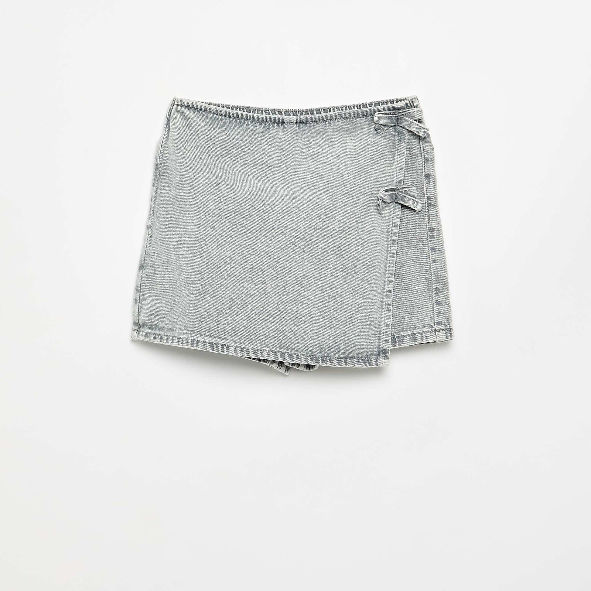 Jupe short courte en jean avec nœuds GRIS
