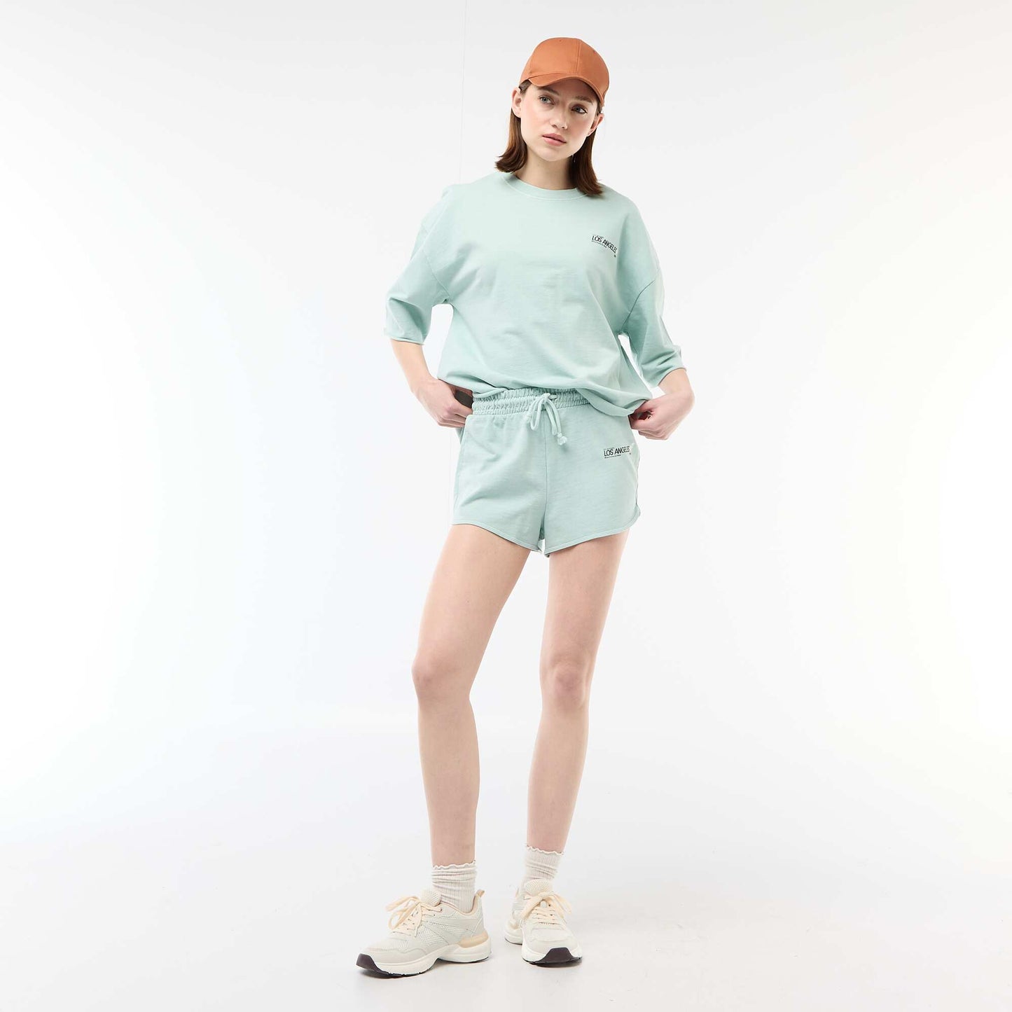 Tee-shirt oversize avec inscription BLEU