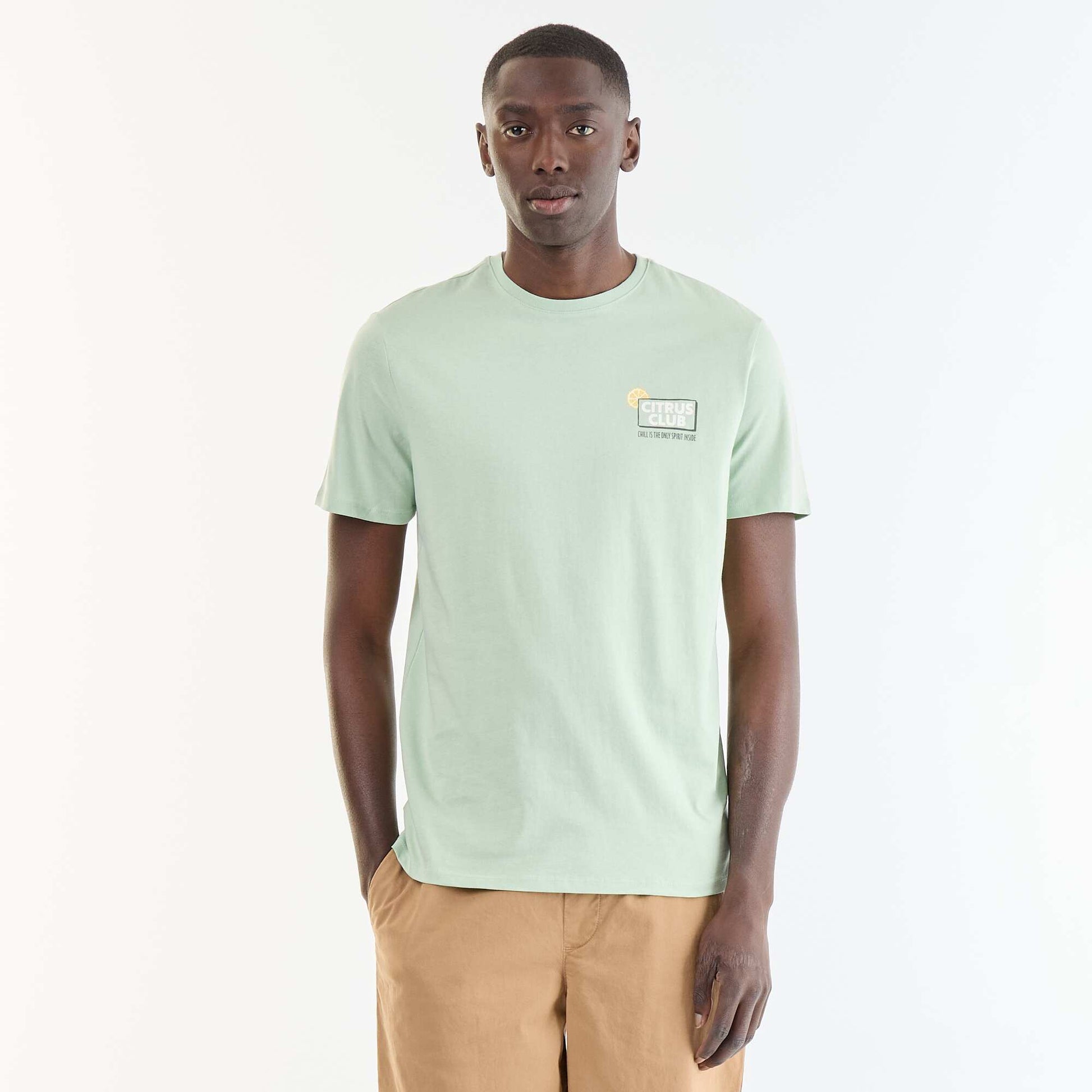 T-shirt homme en coton biologique à motif placé VERT