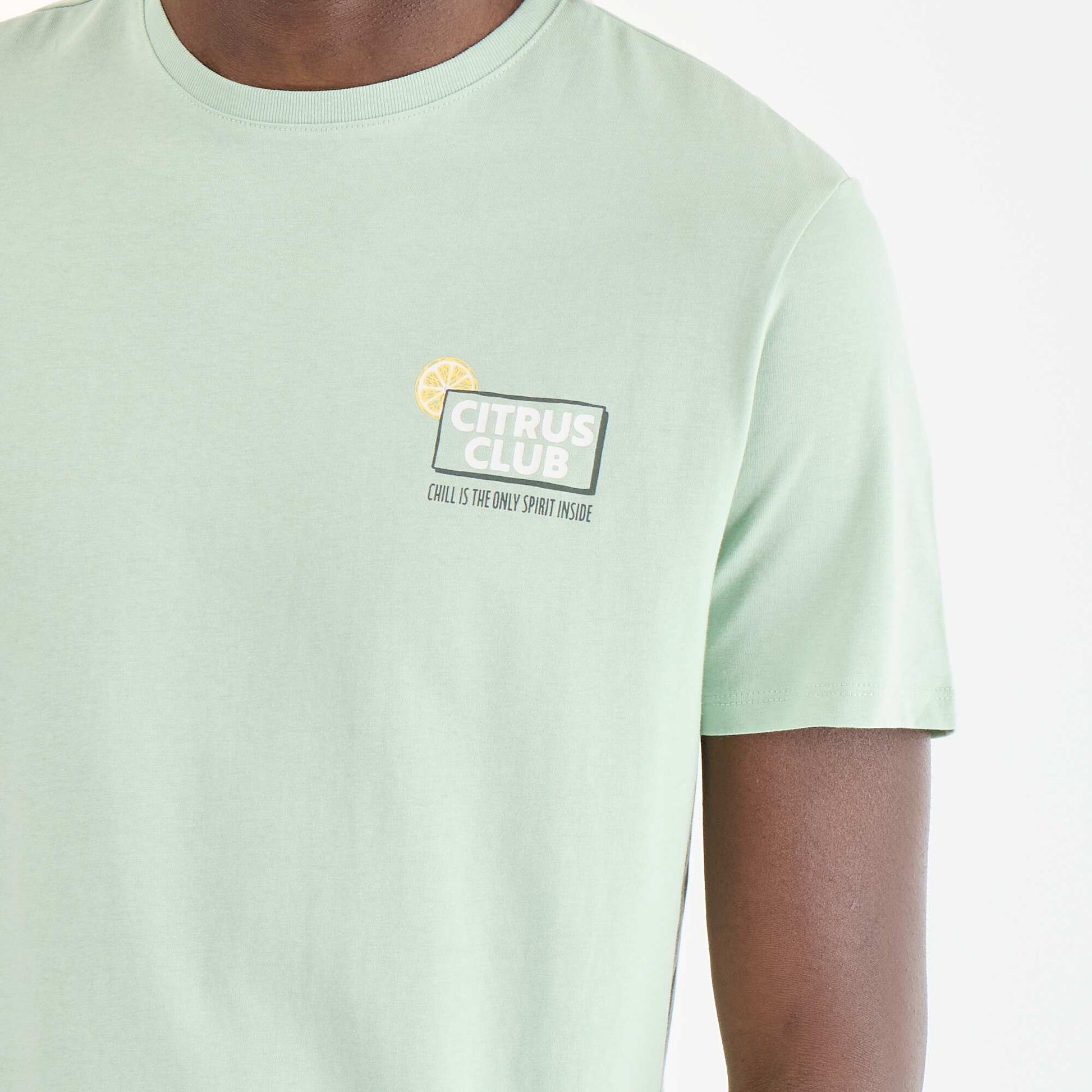 T-shirt homme en coton biologique à motif placé VERT