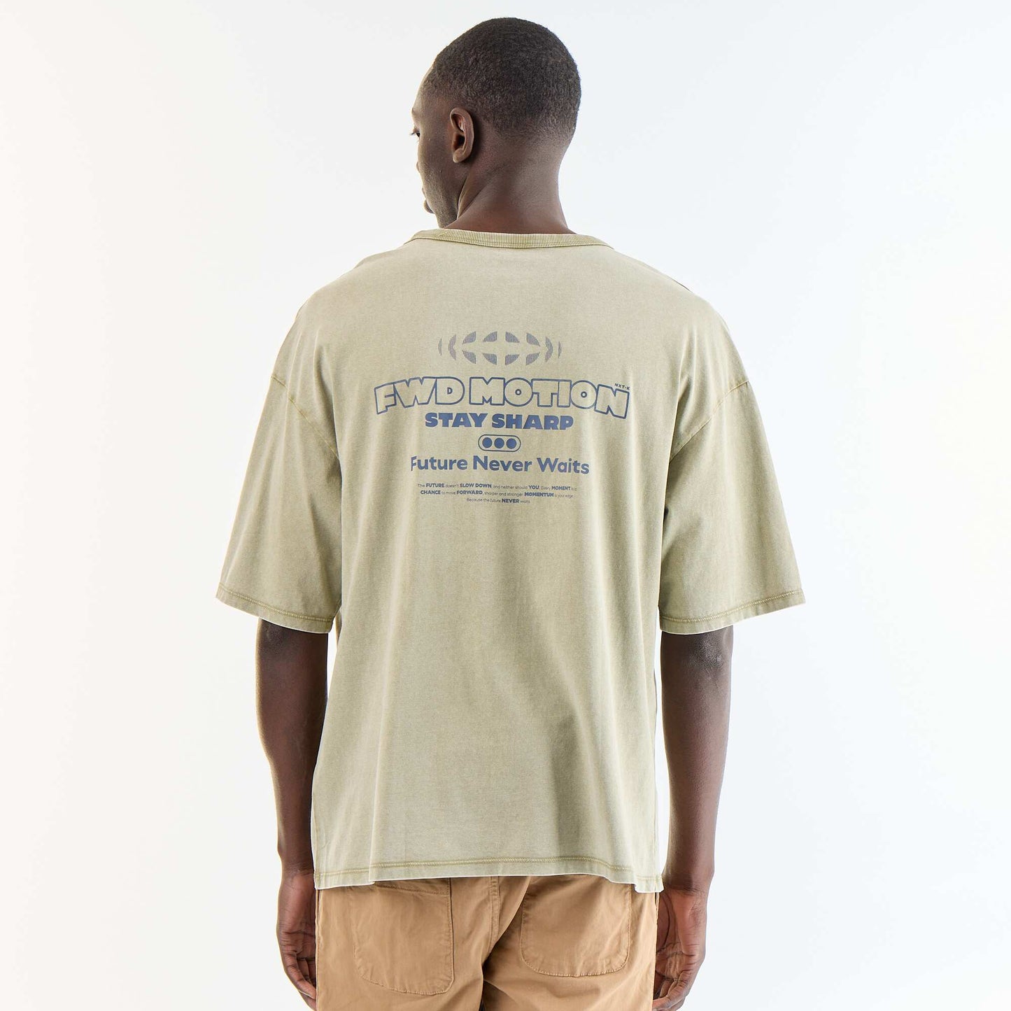T-shirt homme en coton col rond effet délavé VERT