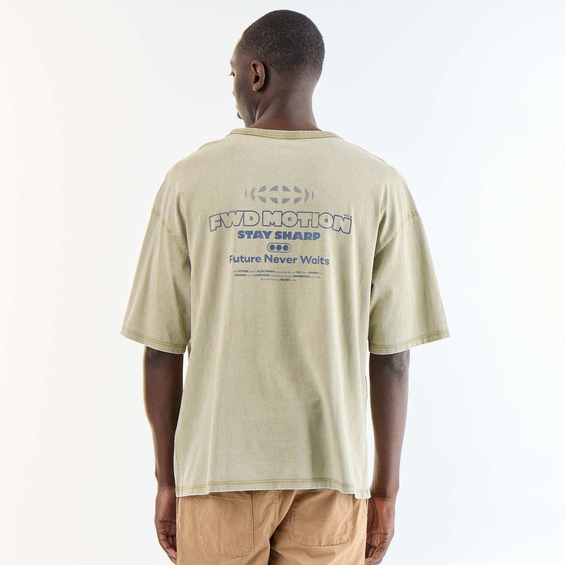 T-shirt homme en coton col rond effet délavé VERT