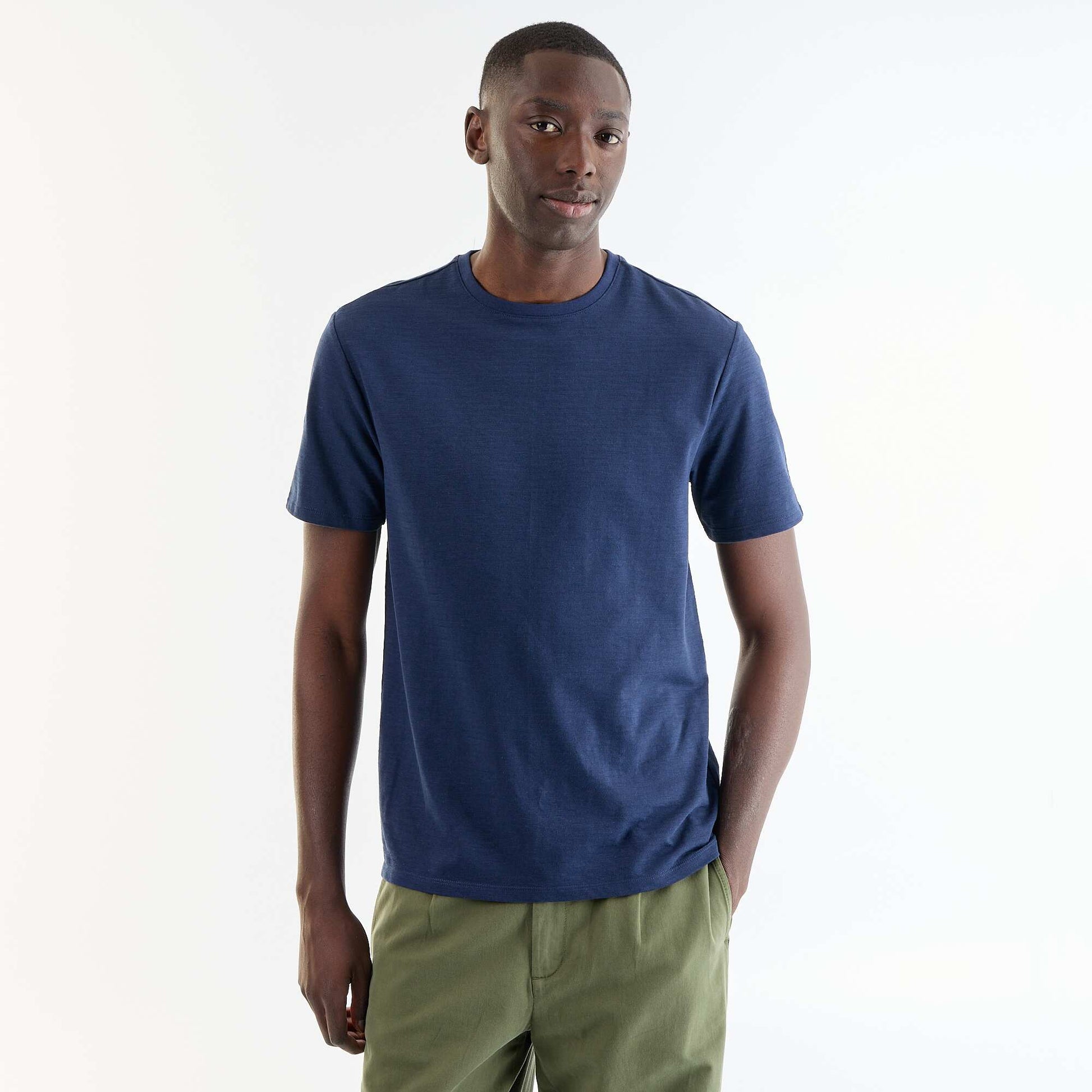 T-shirt homme uni à manches courtes et col rond NOIR