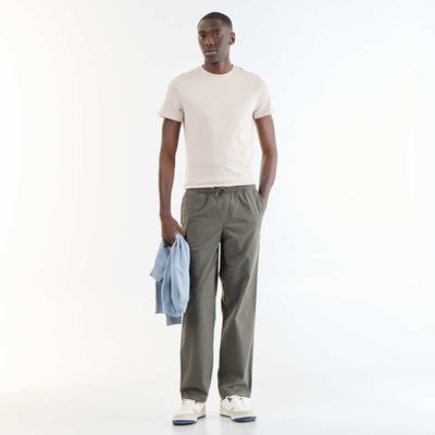 Pantalon matière effet peau de pêche KAKI