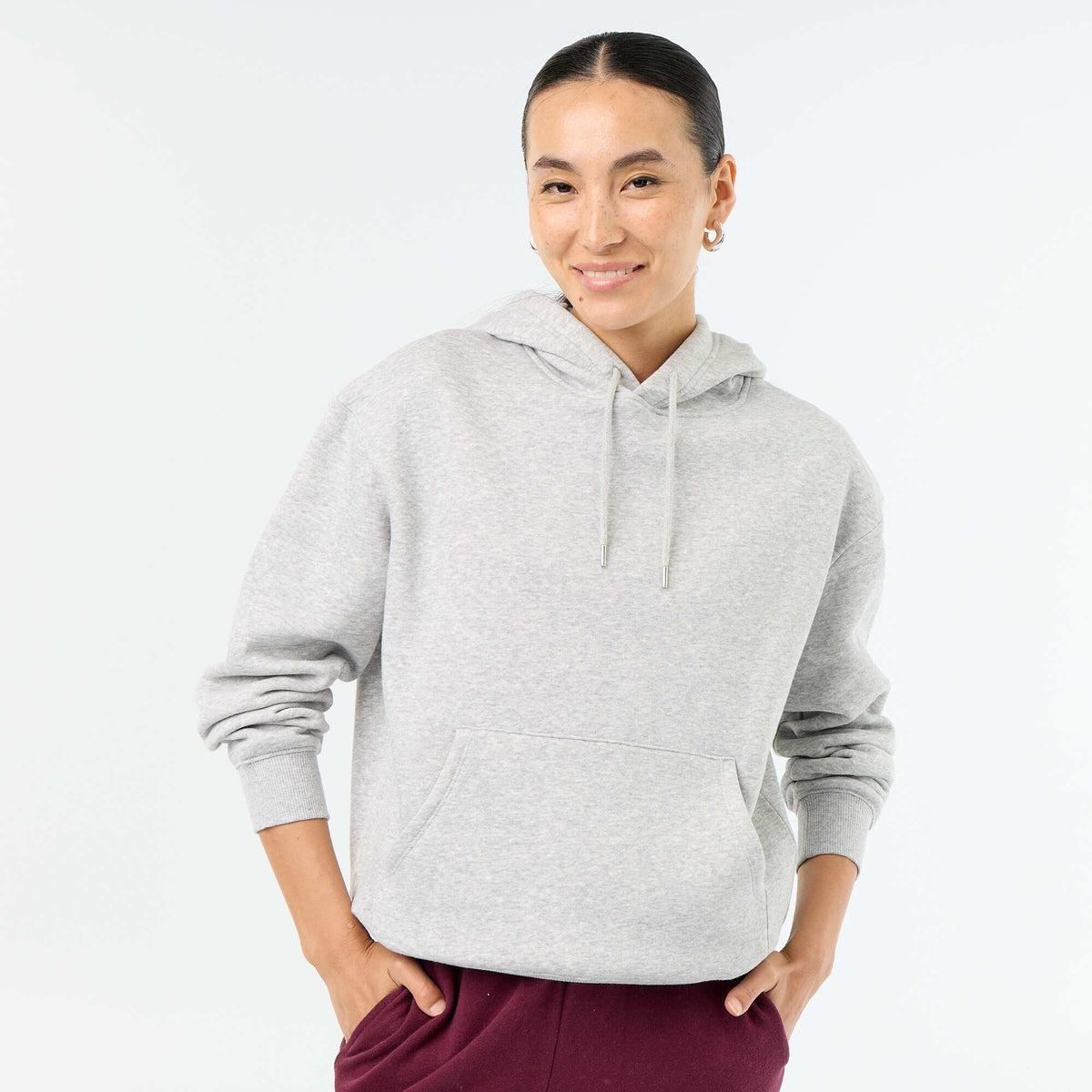 Sweat à capuche uni avec poche kangourou GRIS