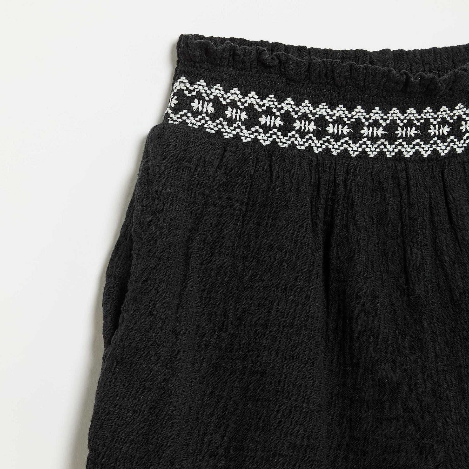 Short brodé en gaze de coton NOIR