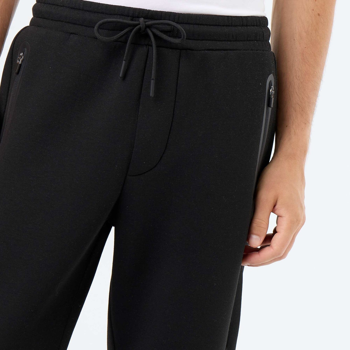 Pantalon jogging avec poches zippées NOIR
