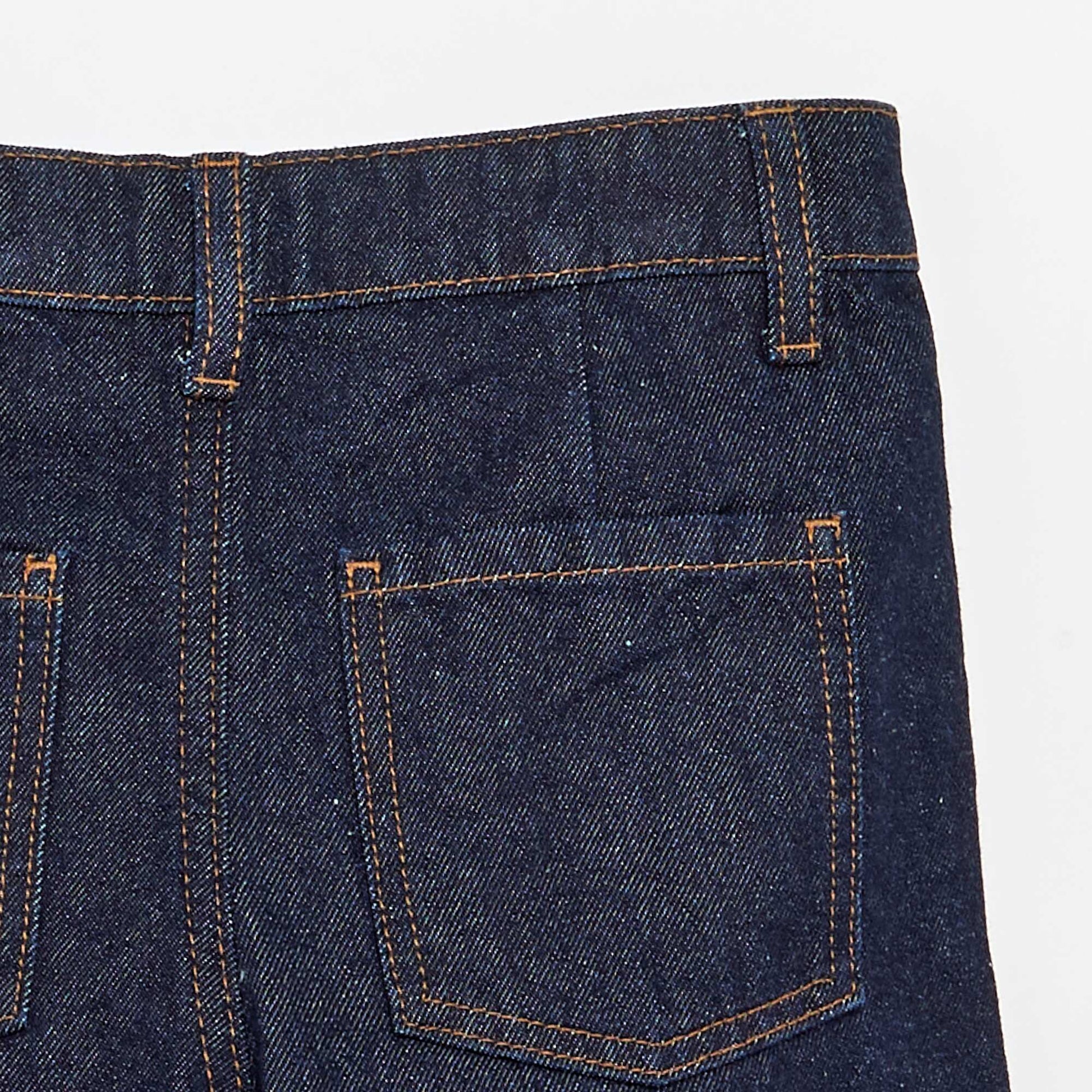Short en denim avec effet plissé BLEU