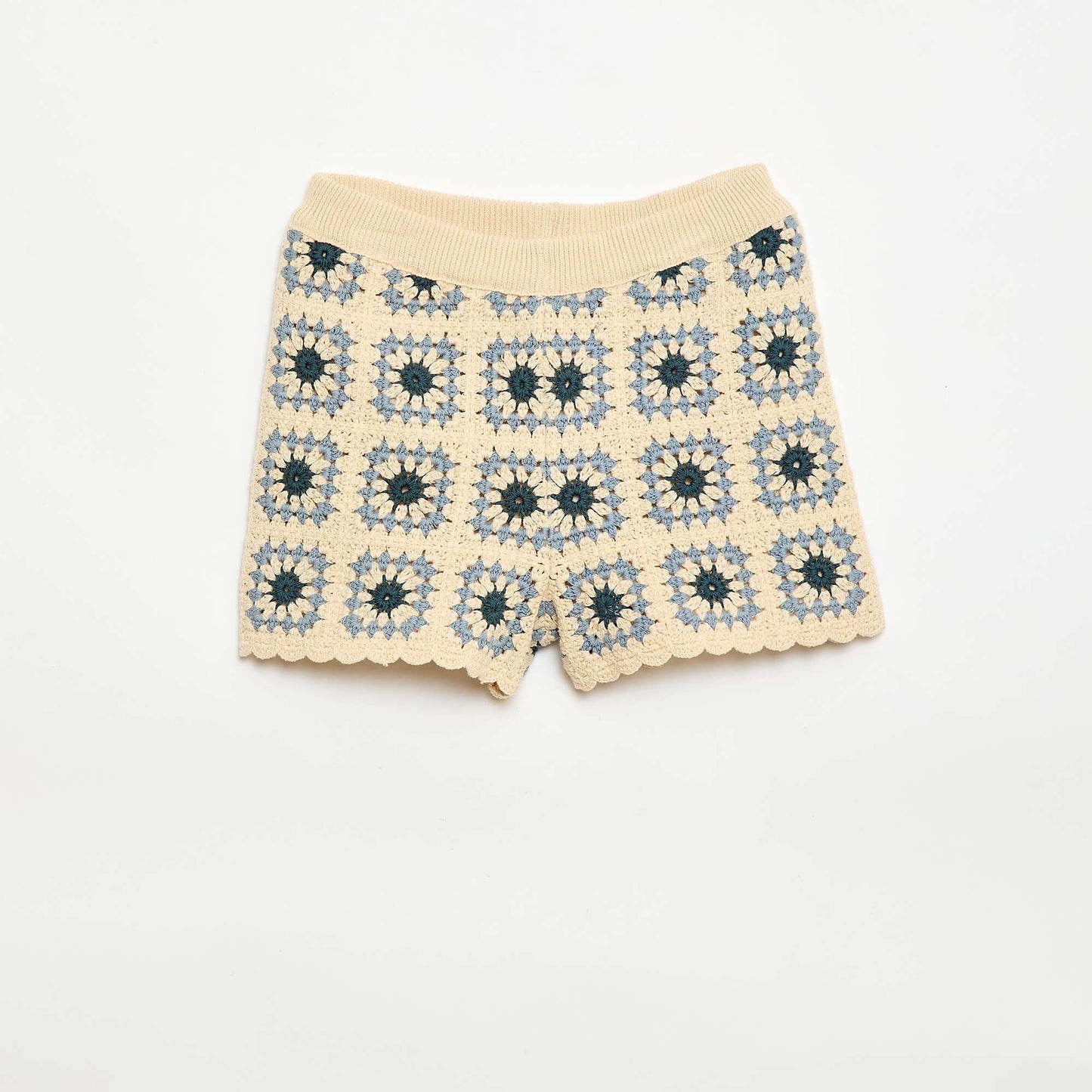 Short en crochet avec motif BEIGE