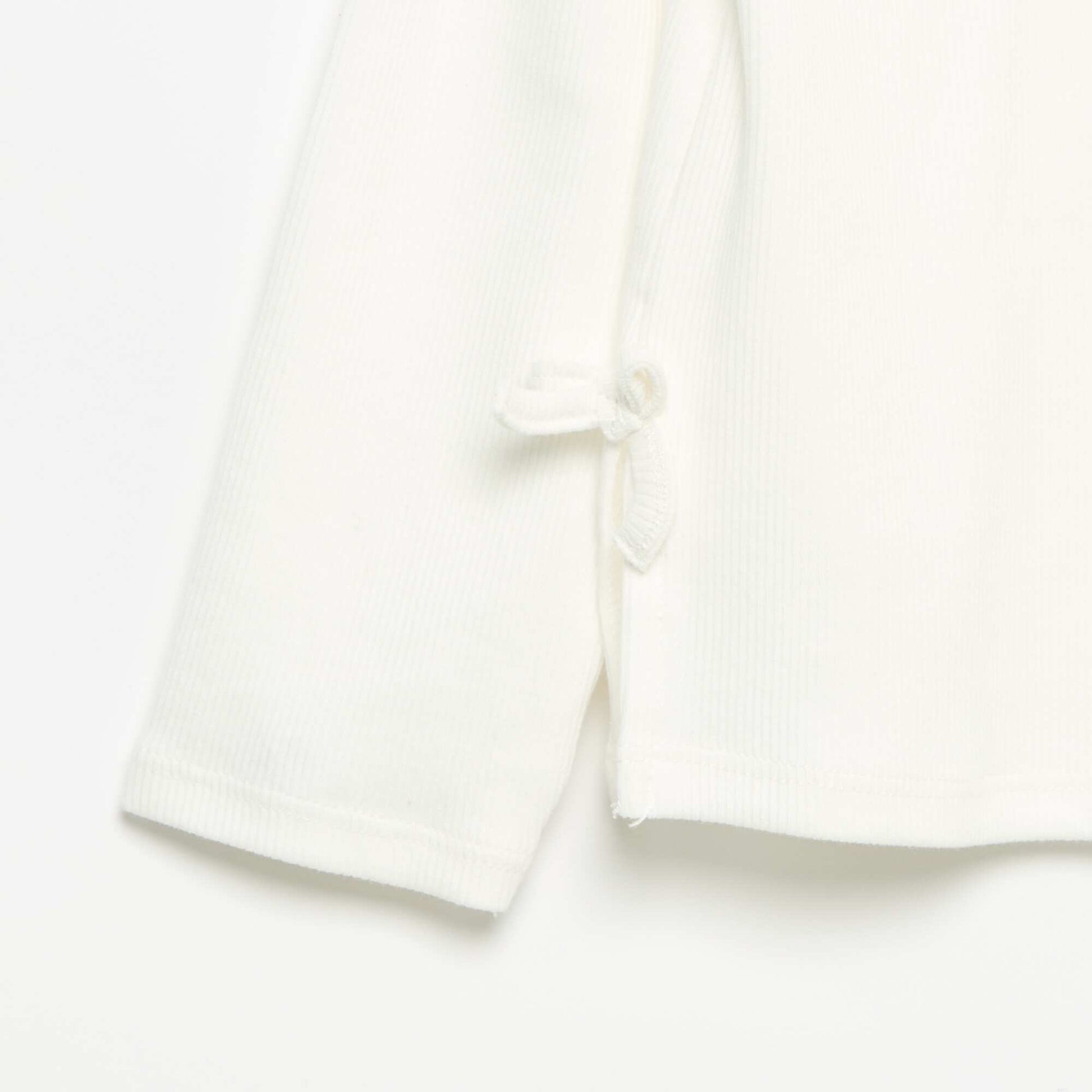 T-shirt côtelé à manches longues avec nœud BLANC