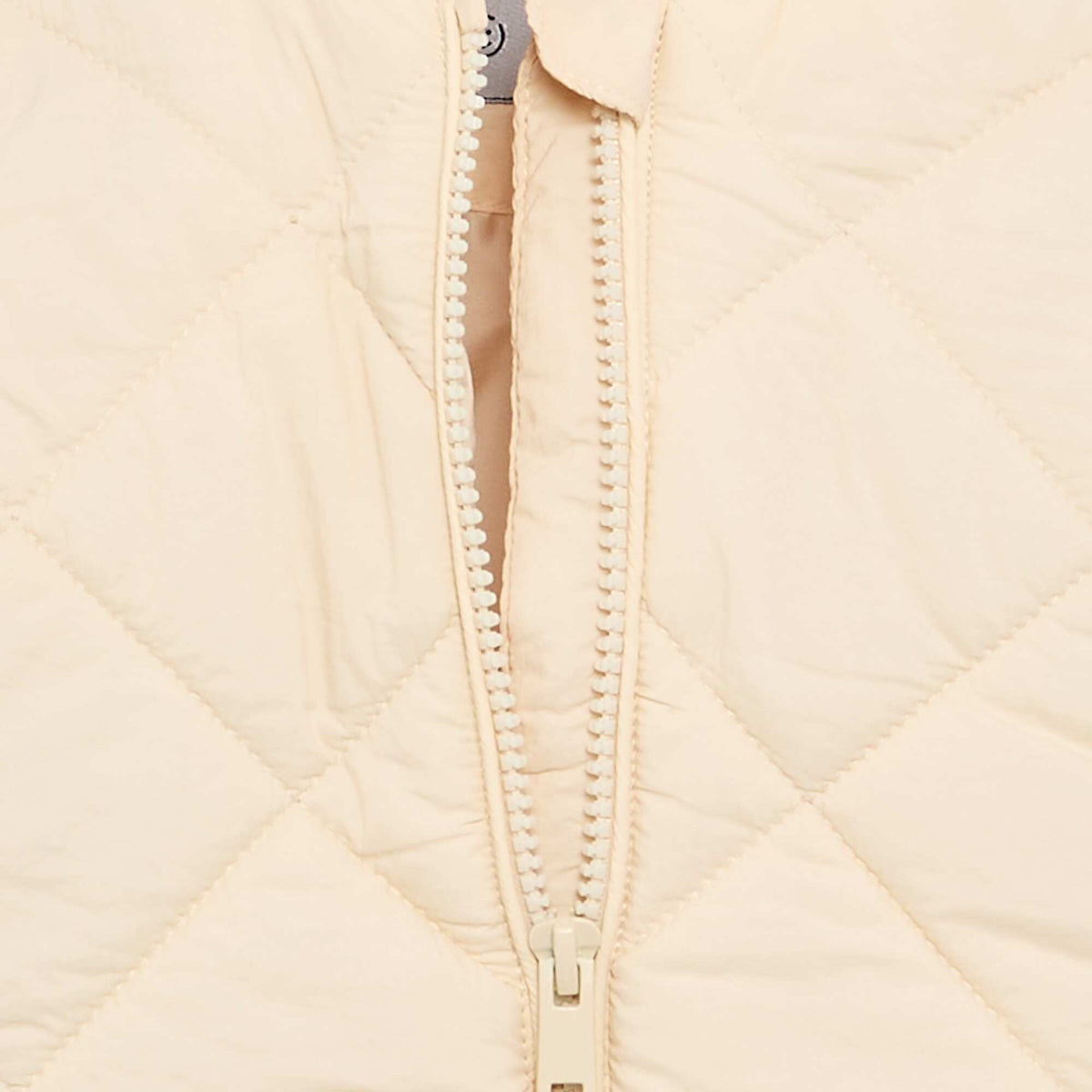 Blouson matelassé à capuche BEIGE