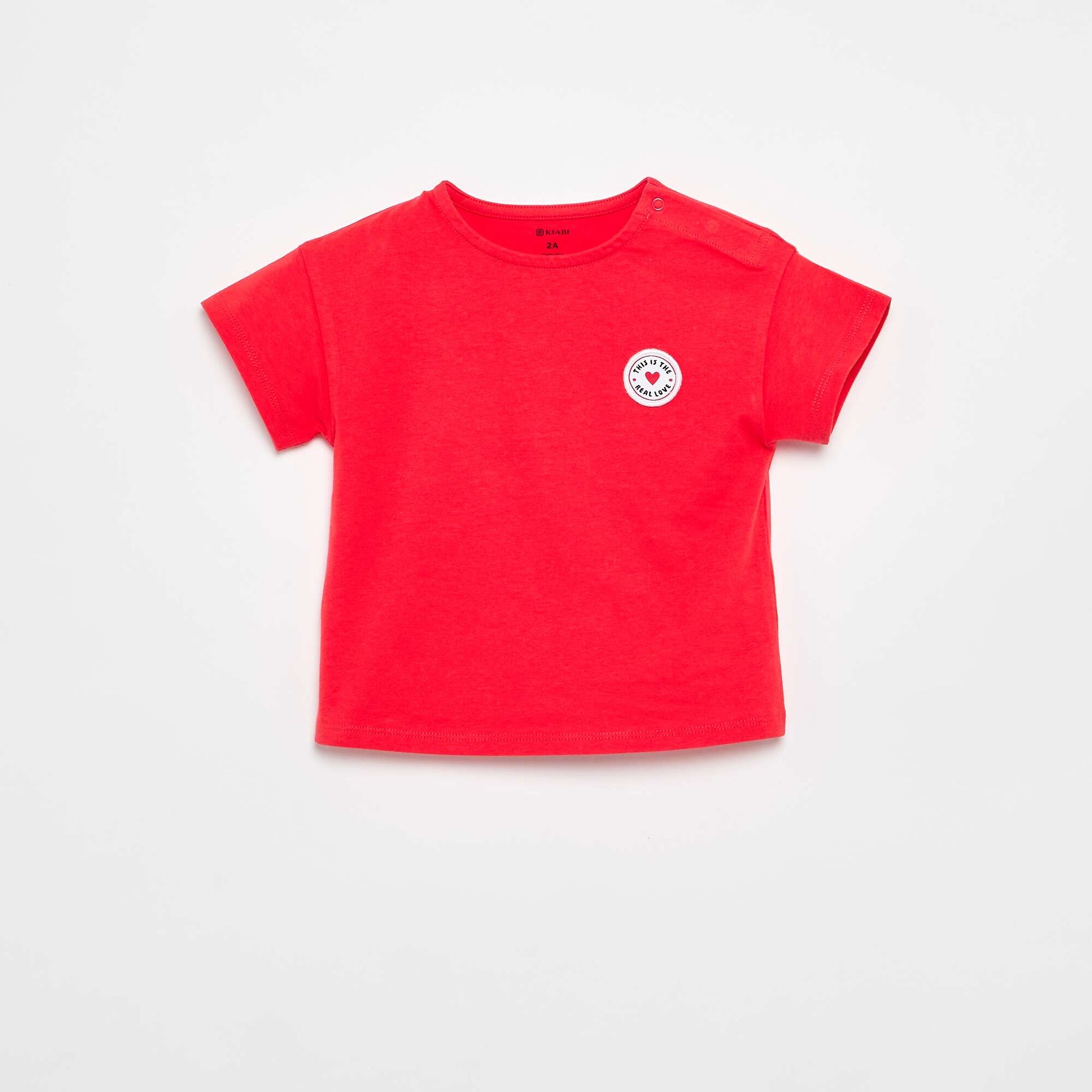 T-shirt à manches courtes avec cœur cousu ROUGE