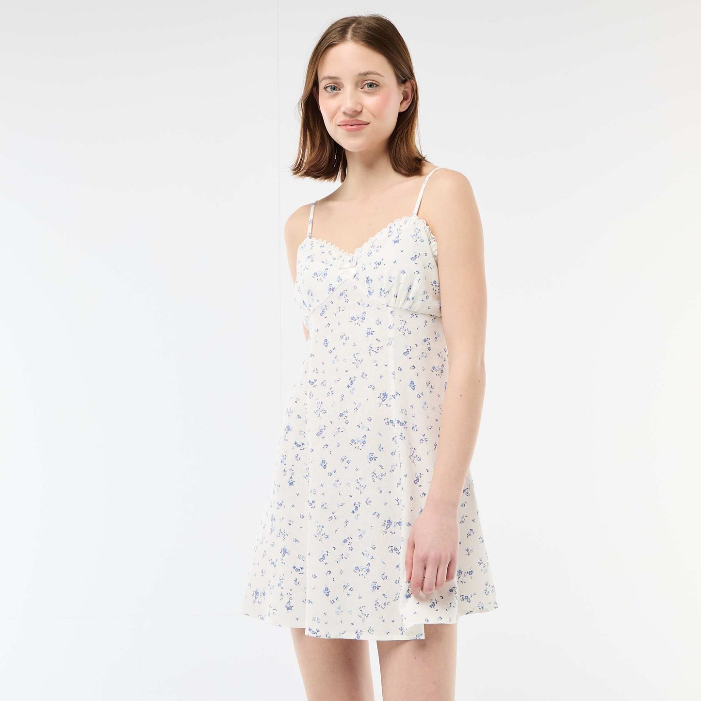 Robe fleurie en lin mélangé BLANC