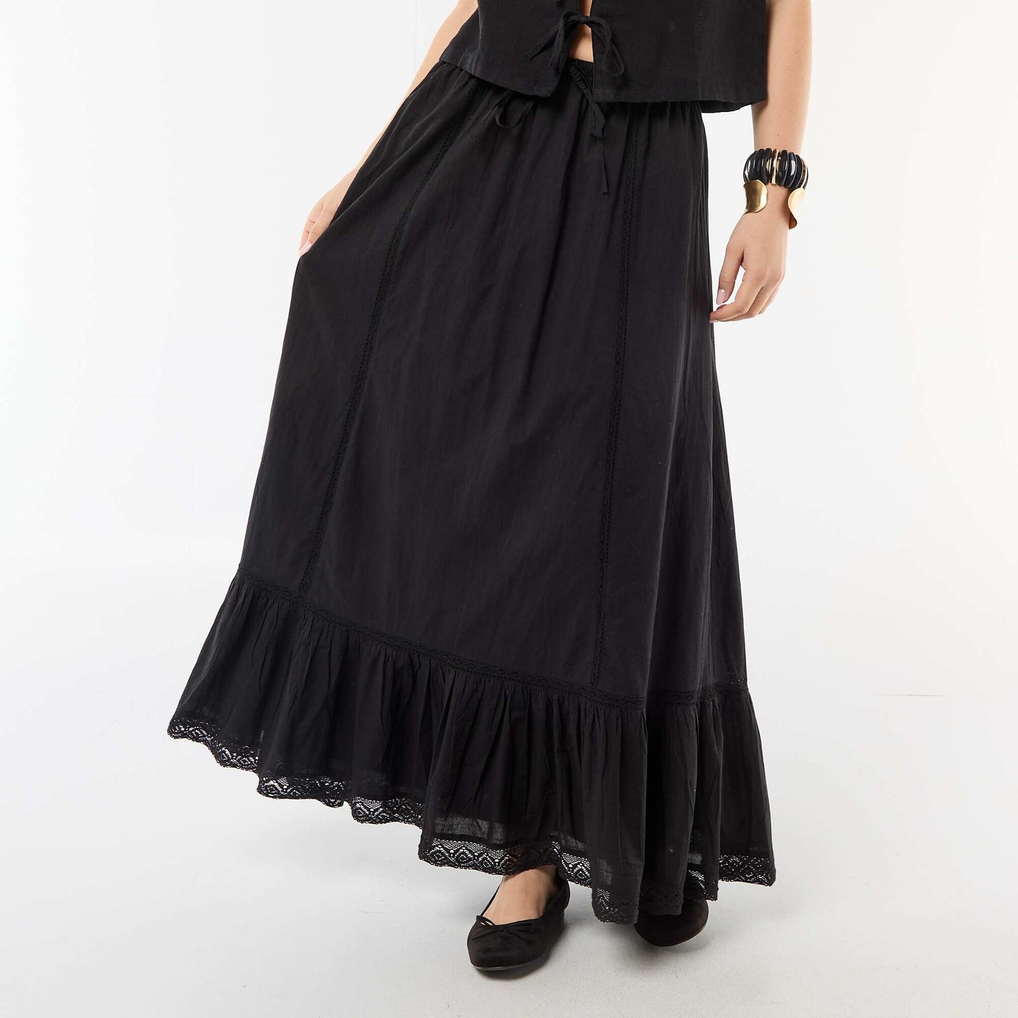Jupe longue évasée avec macramé NOIR