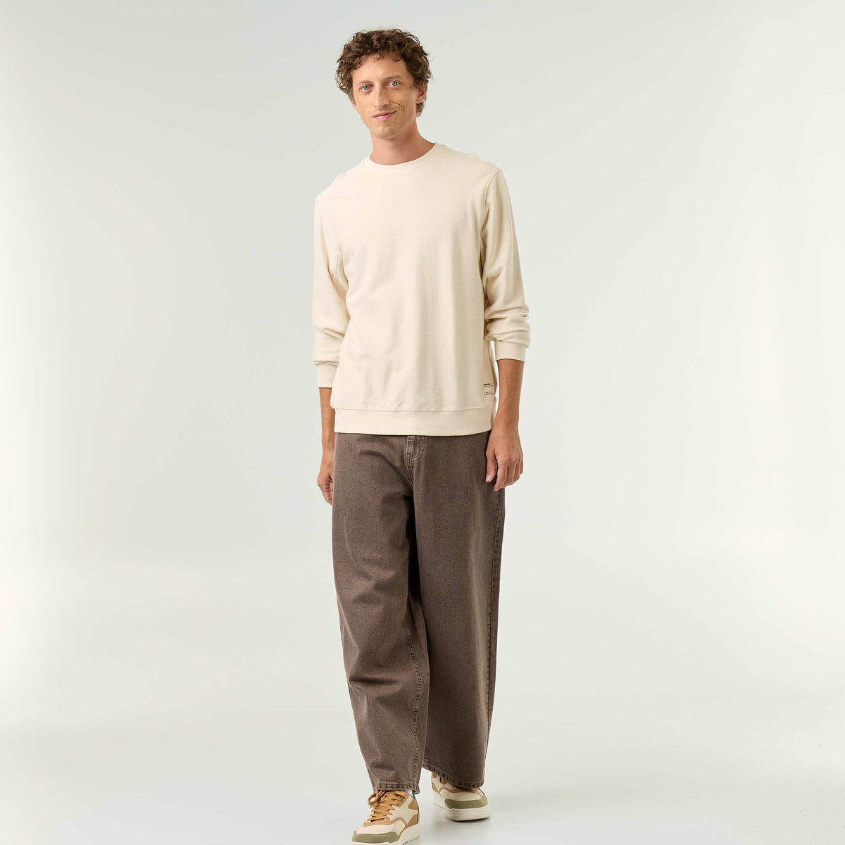 Pull en maille fine jauge côtelée BLANC