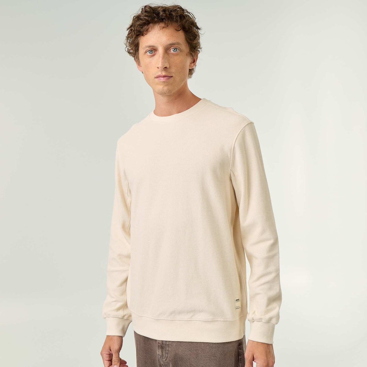 Pull en maille fine jauge côtelée BLANC