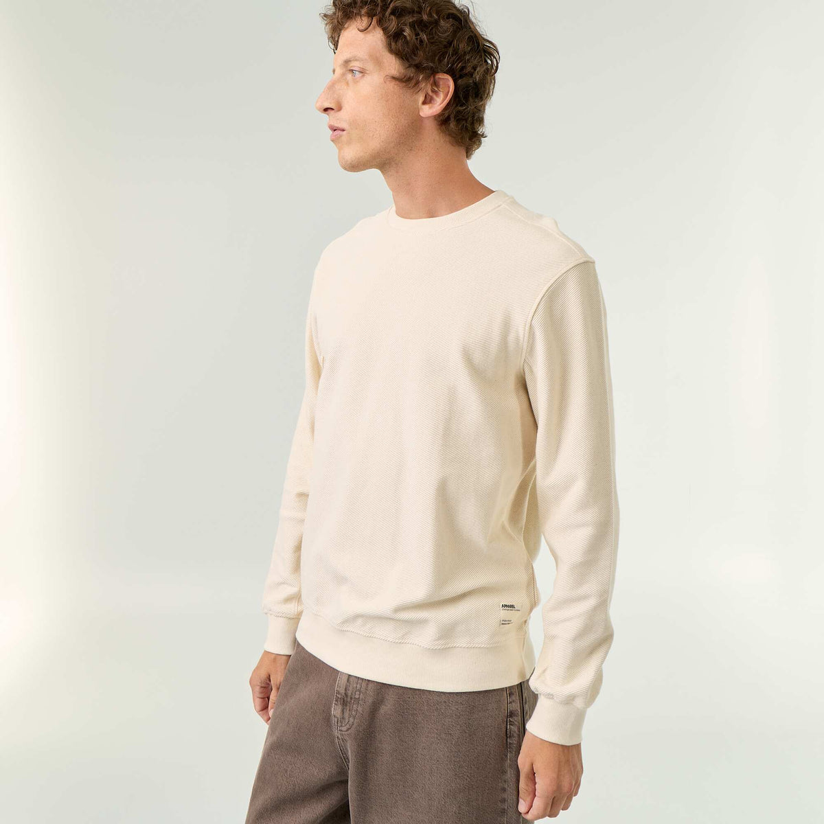 Pull en maille fine jauge côtelée BLANC