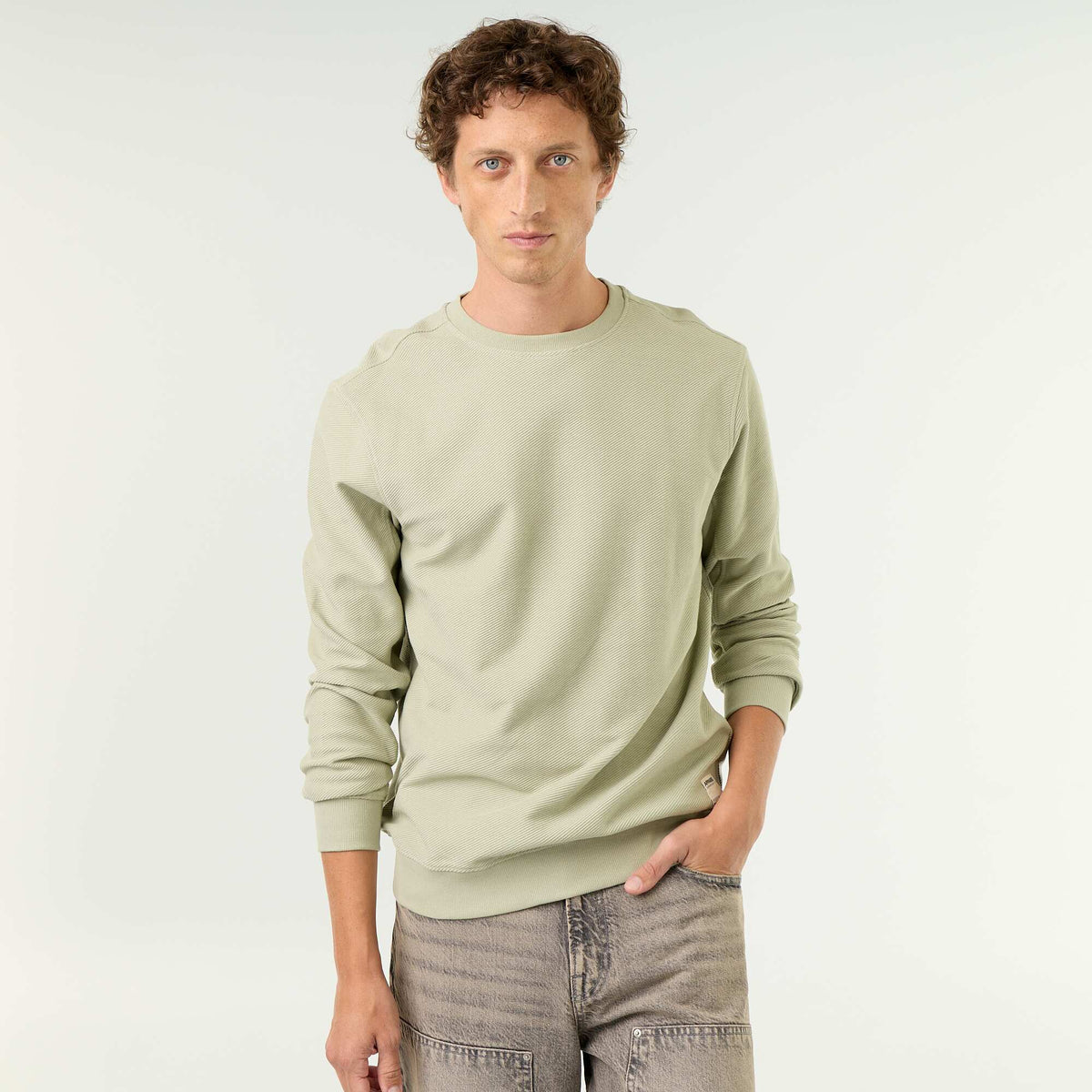 Pull en maille fine jauge côtelée VERT