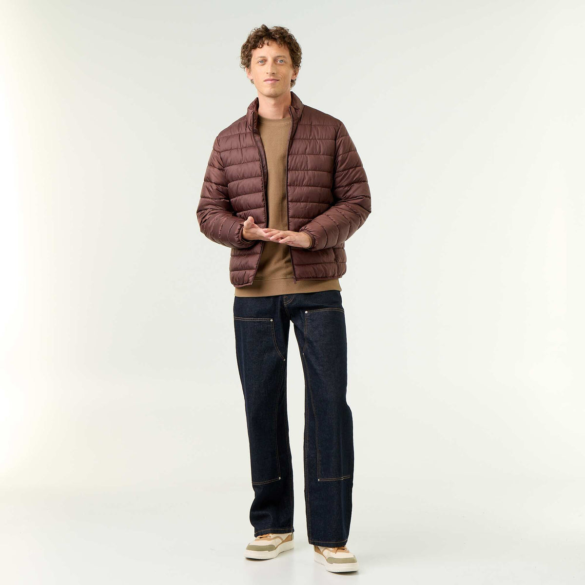 Pull en maille fine jauge côtelée MARRON