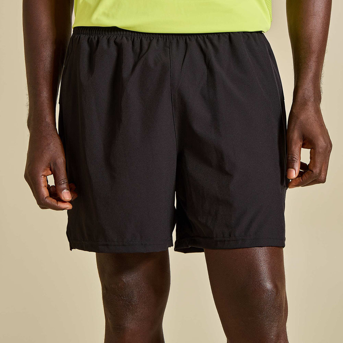 Short de running NOIR