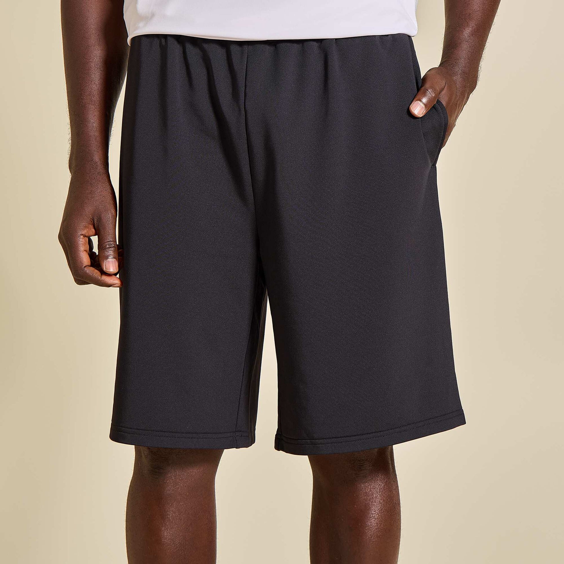 Short de sport NOIR