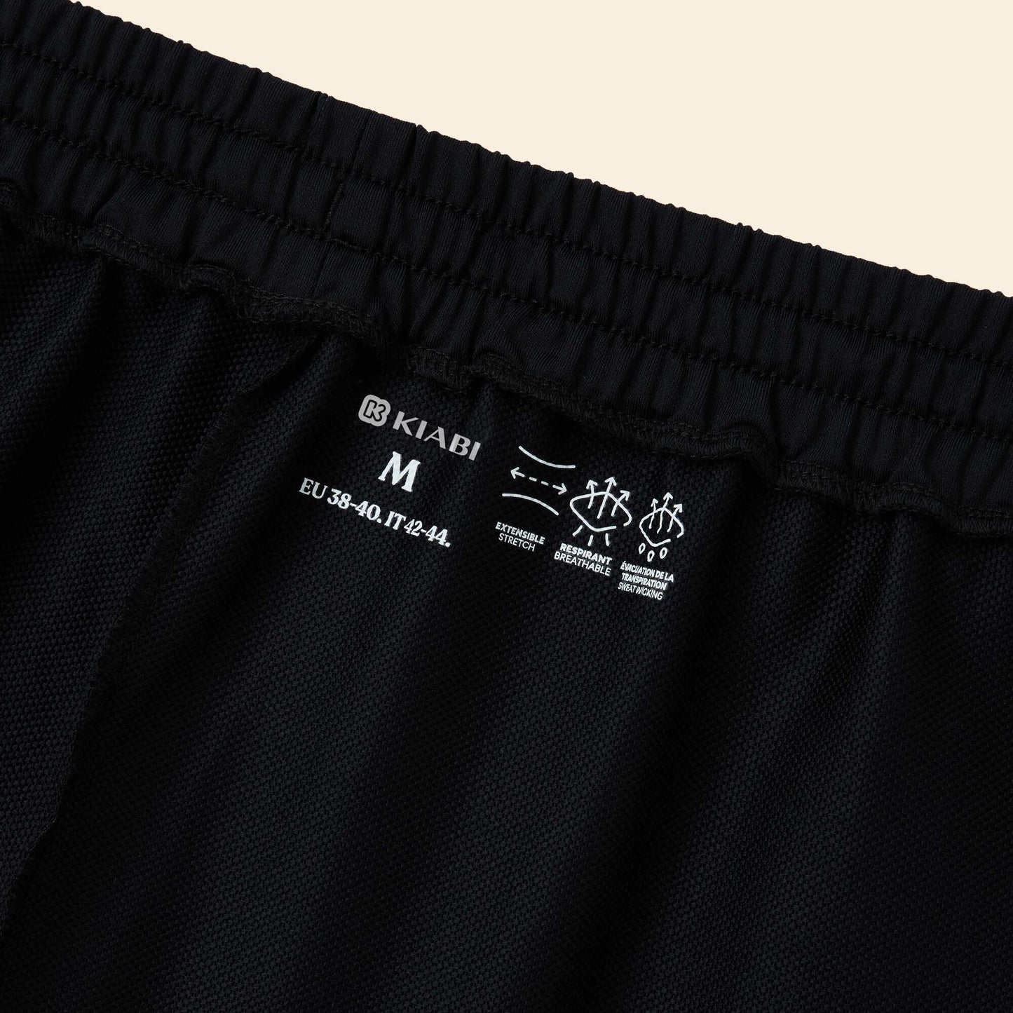 Short de sport NOIR