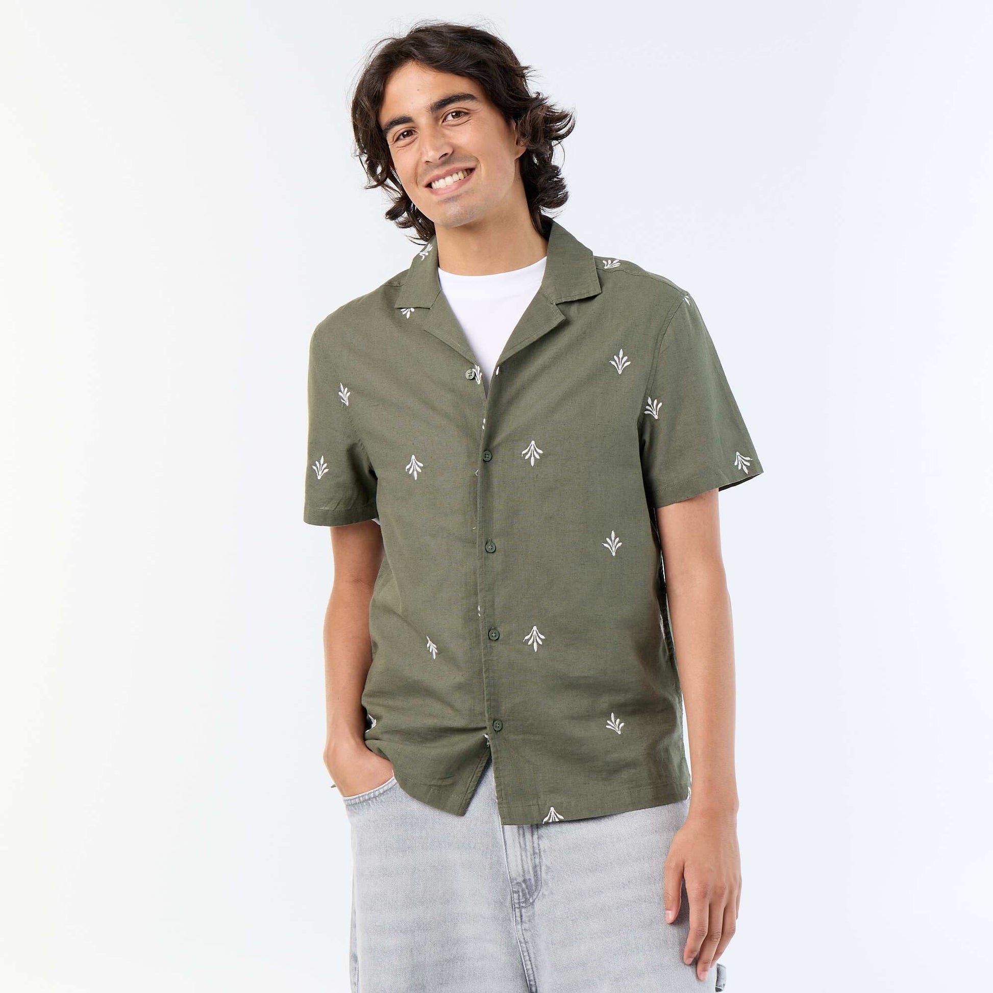 Chemise à manche courtes avec broderies VERT