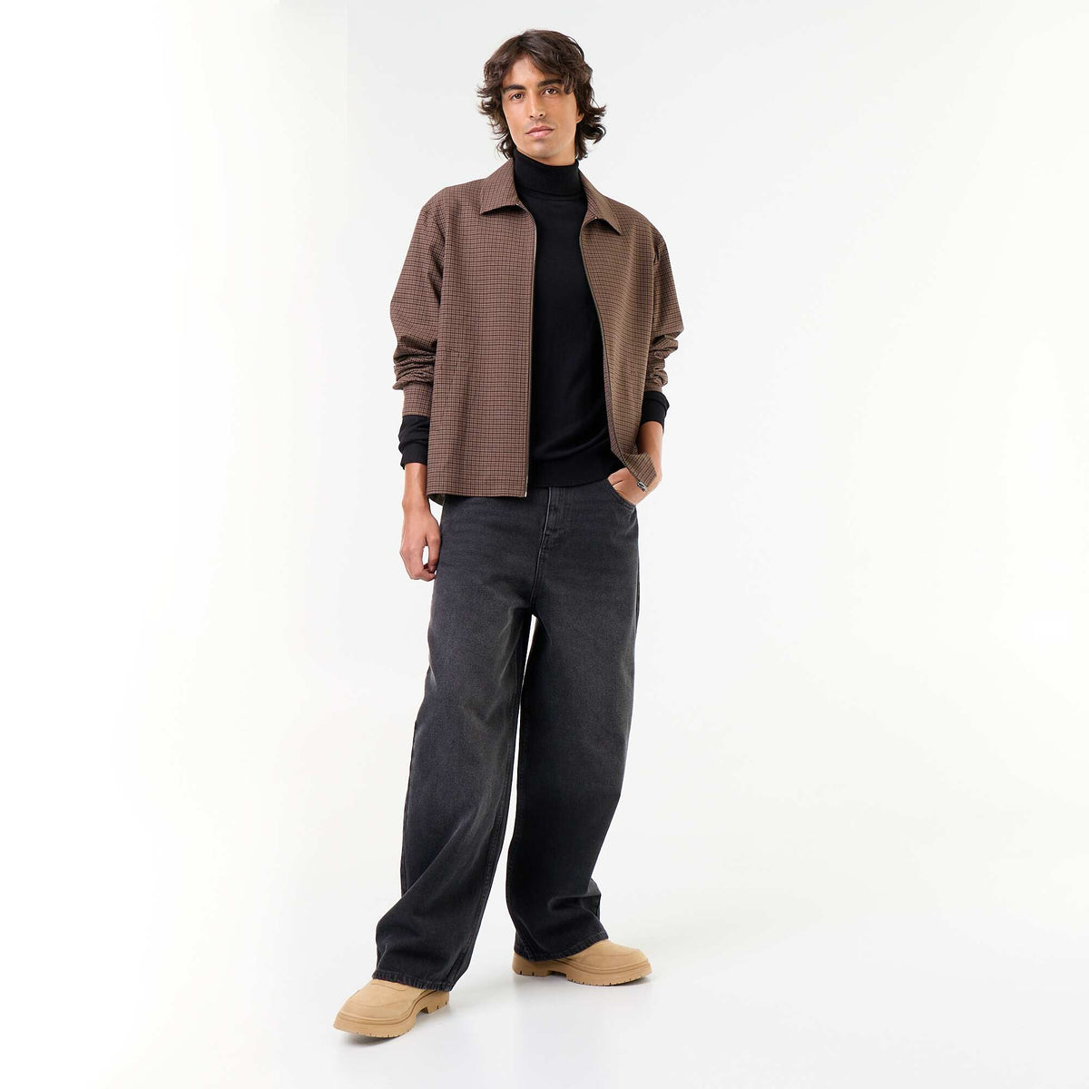 Sous-pull uni en maille fine jauge NOIR