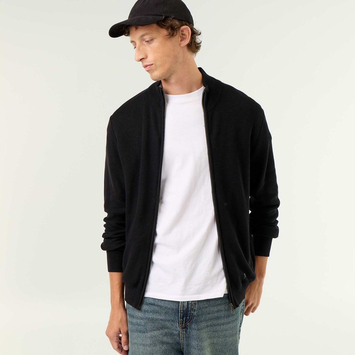Gilet en maille fine jauge zippé NOIR