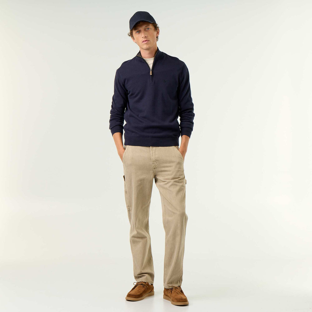 Pull en maille fine jauge avec col camionneur BLEU