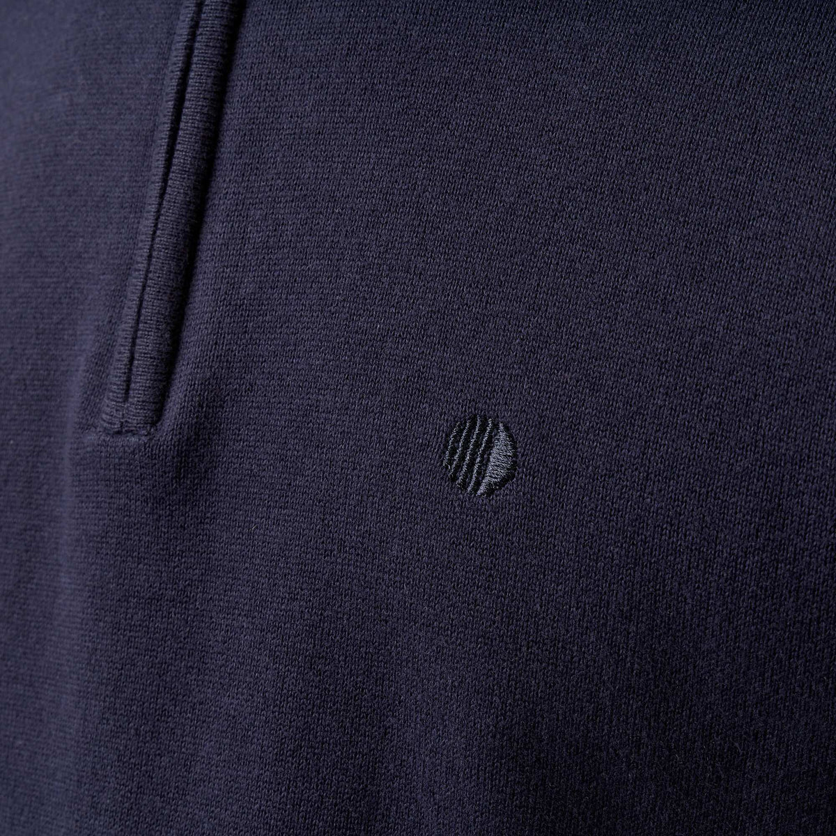 Pull en maille fine jauge avec col camionneur BLEU
