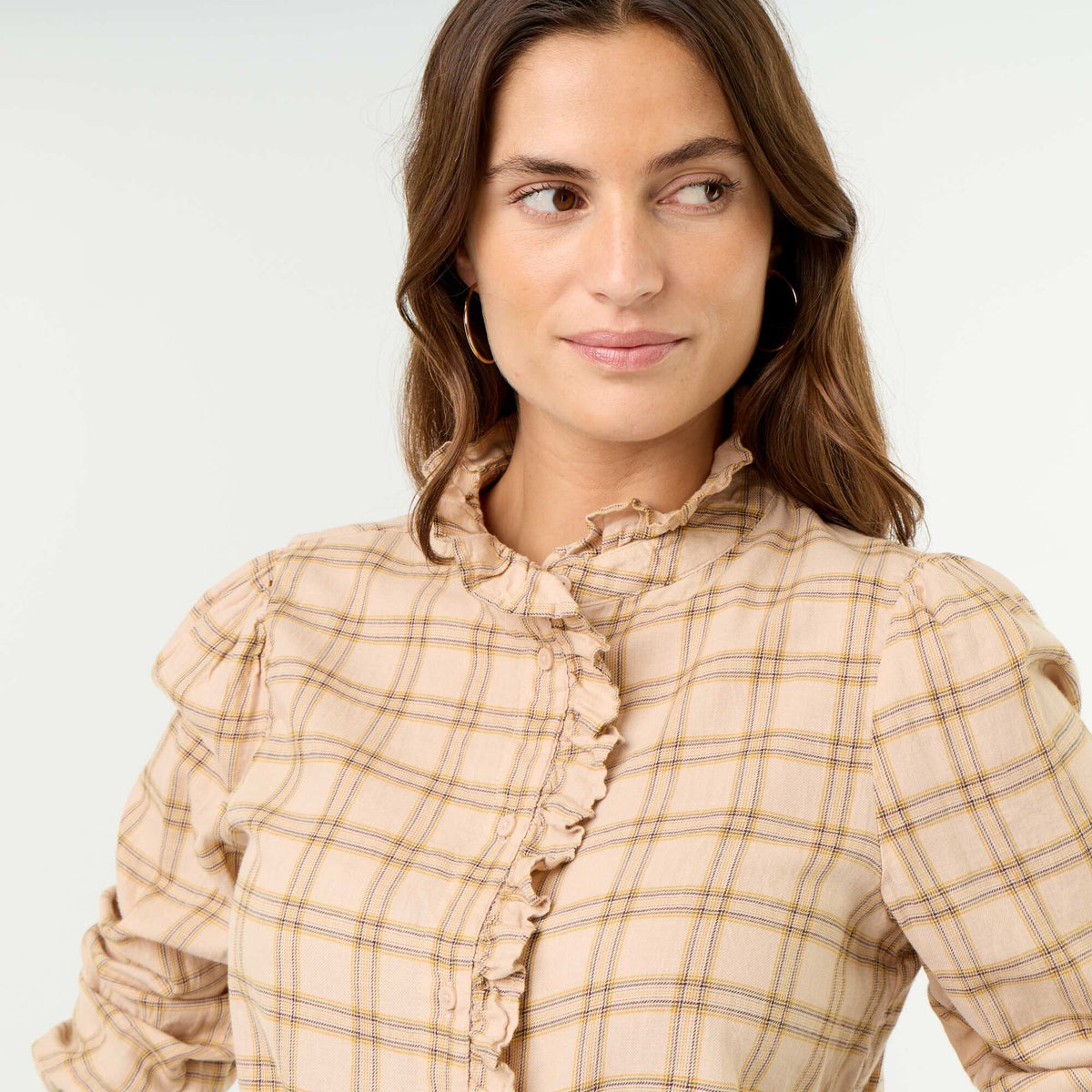 Chemisier col montant volanté BEIGE