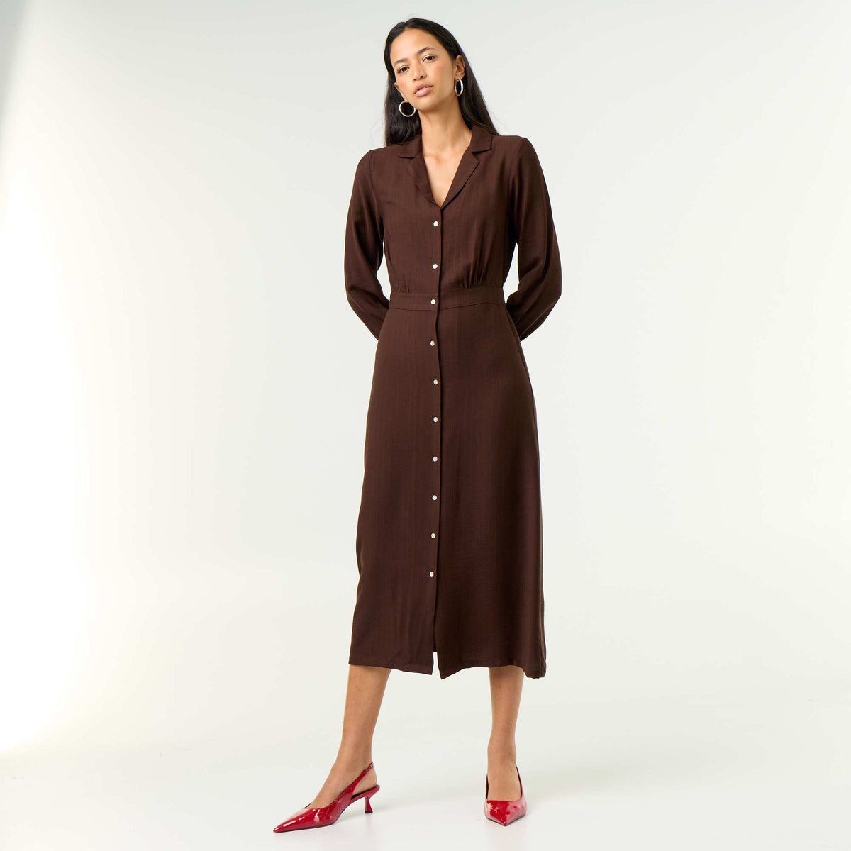 Robe longue coupe chemise MARRON