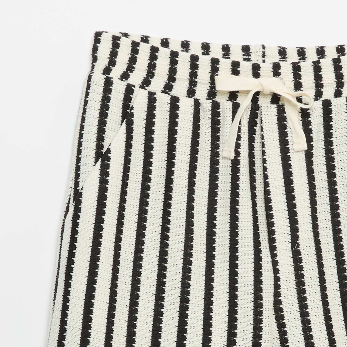 Short en crochet à rayures BLANC