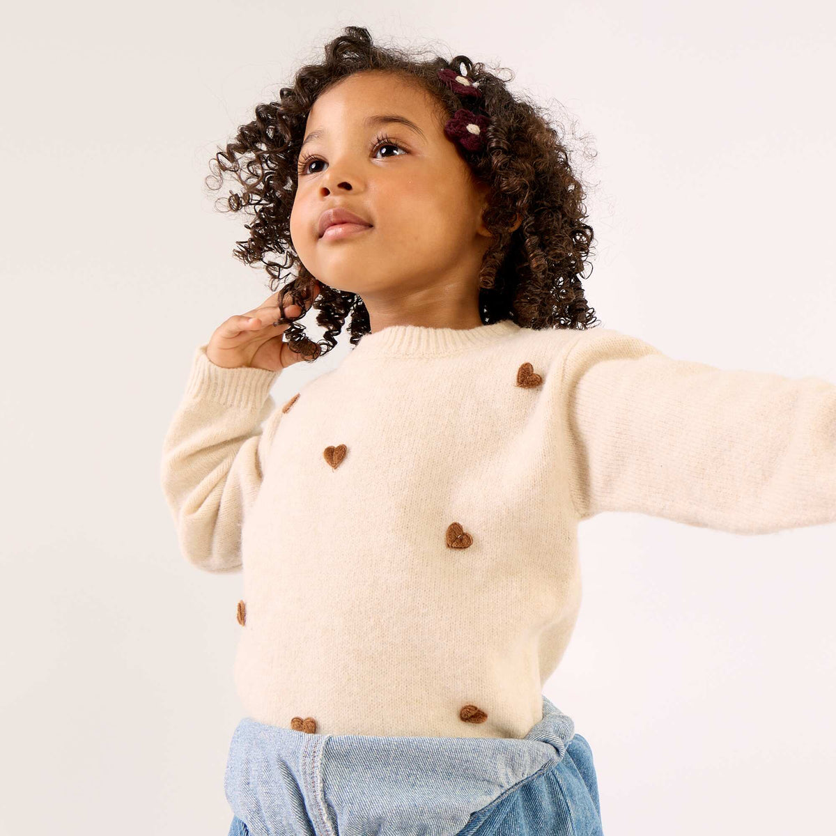 Pull avec animations 'cœurs' BEIGE