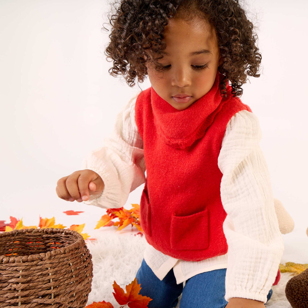 Pull sans manches avec écharpe amovible ROUGE
