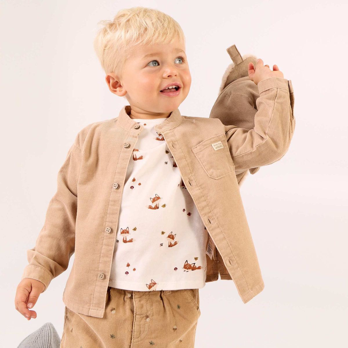 Chemise à manches longues en velours côtelé BEIGE