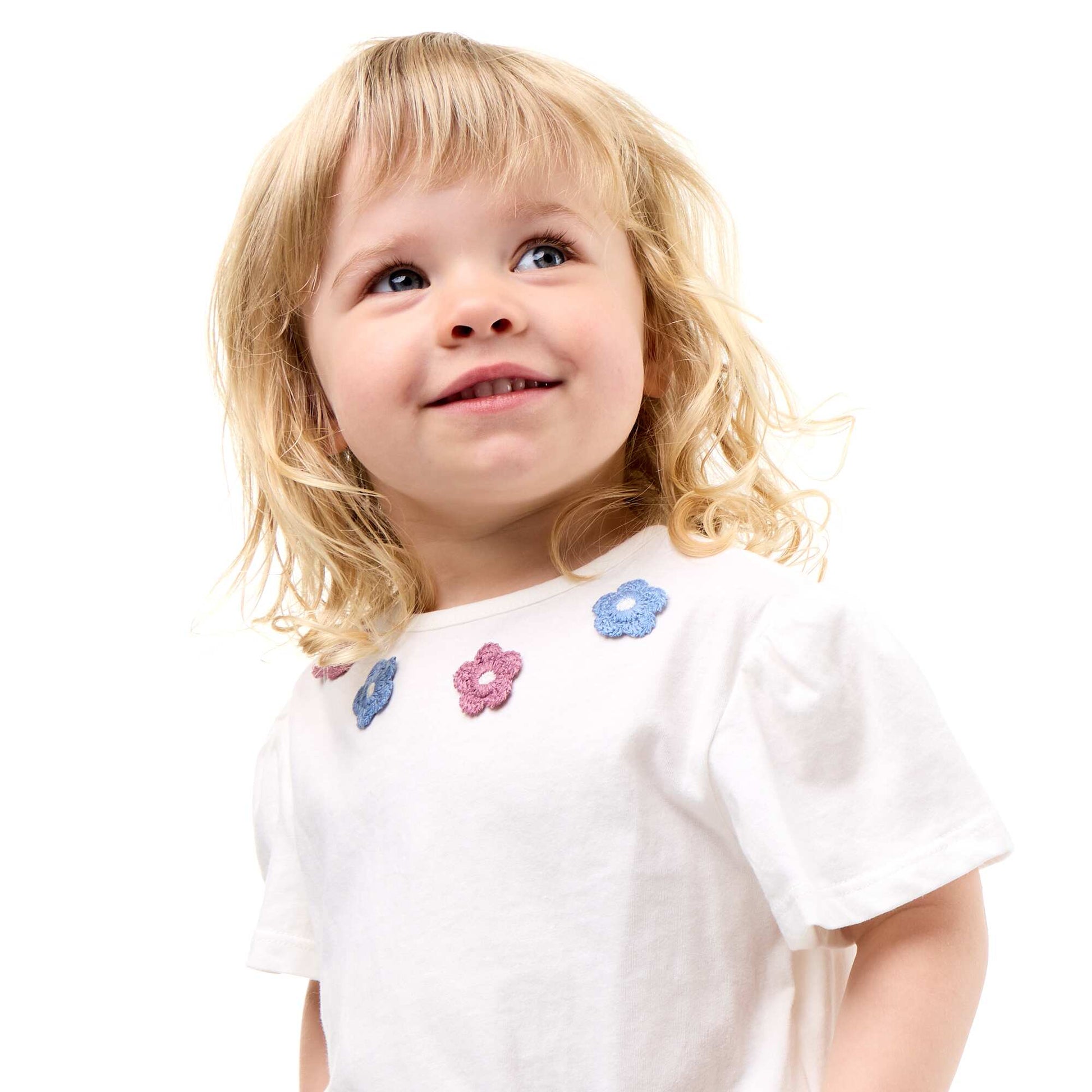 T-shirt manches courtes avec broderies et base volantée BLANC