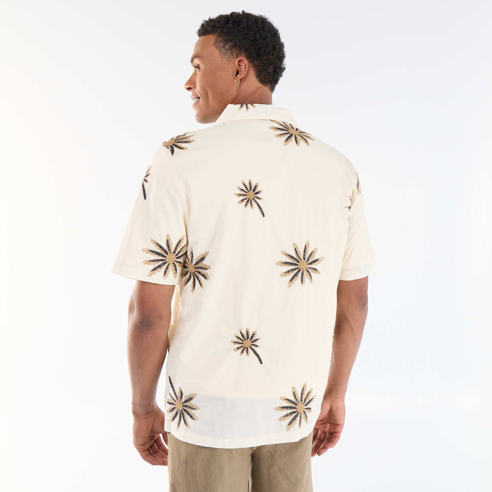 Chemise manches courtes à motif brodé BEIGE