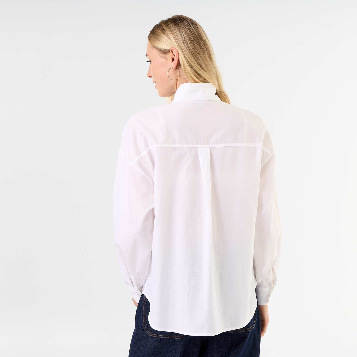 Chemise ample à manches longues et col lavallière BLANC