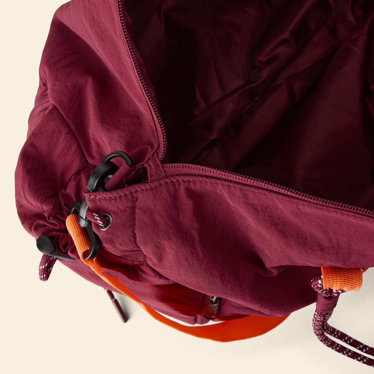 Sac de sport léger ROUGE