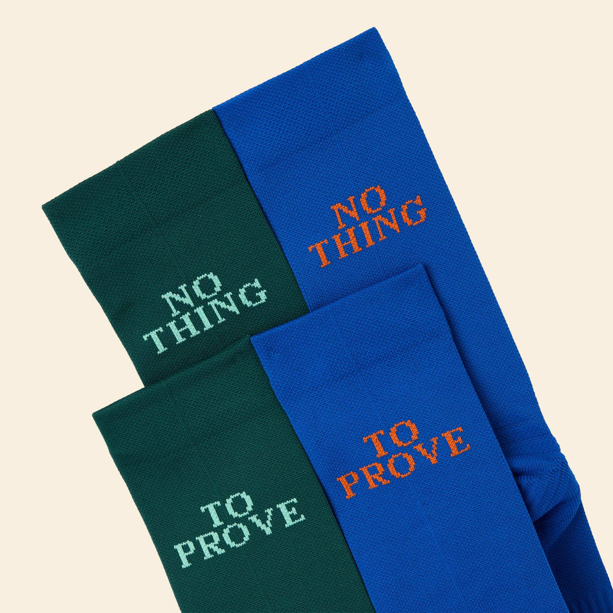 Lot 2 chaussettes avec inscription VERT