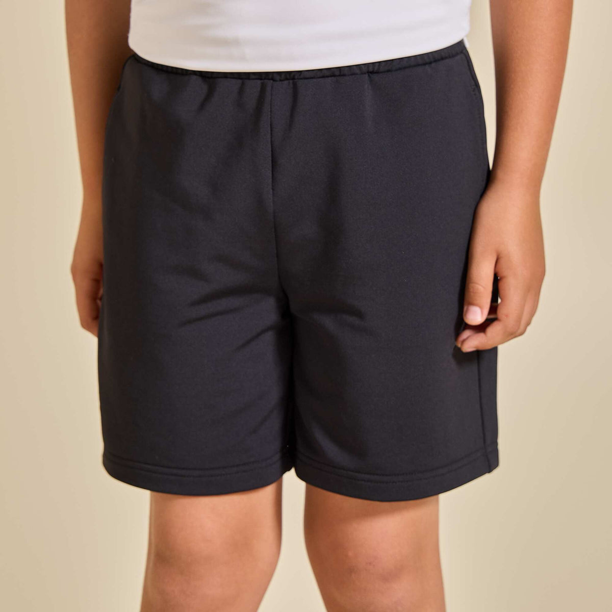 Short de sport NOIR