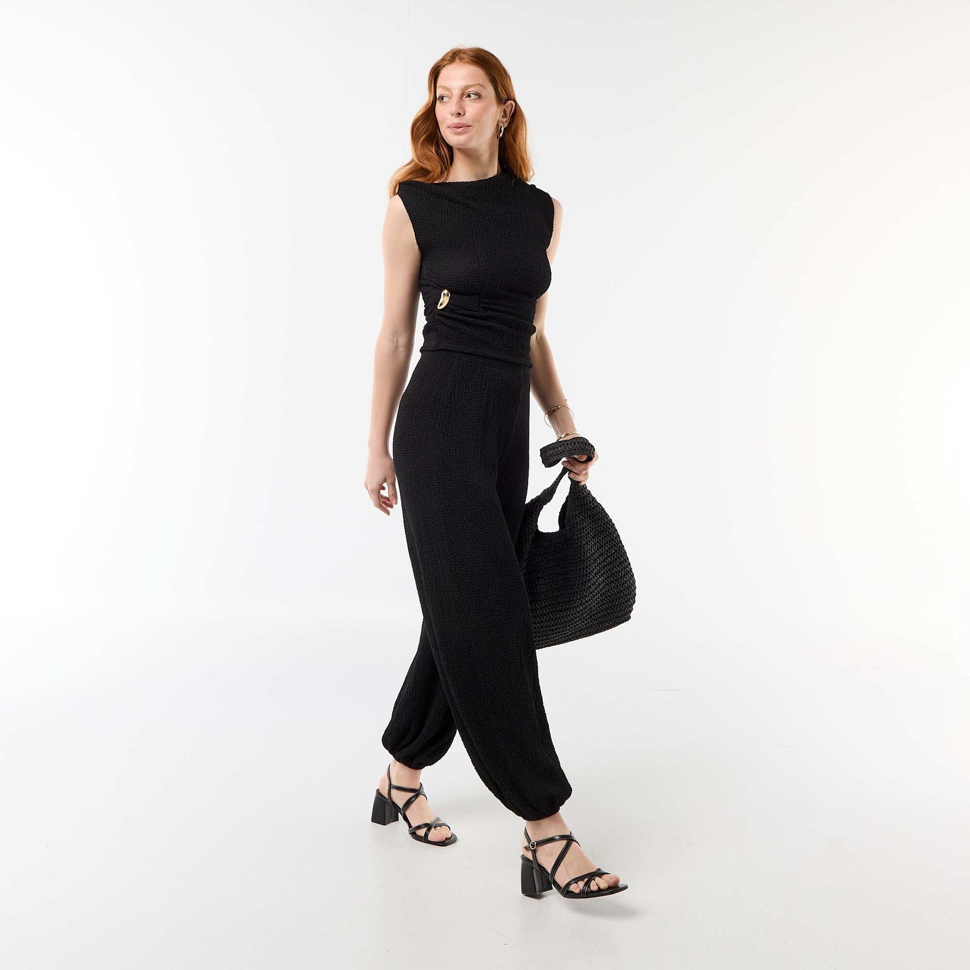 Top stretch uni asymétrique sans manches NOIR