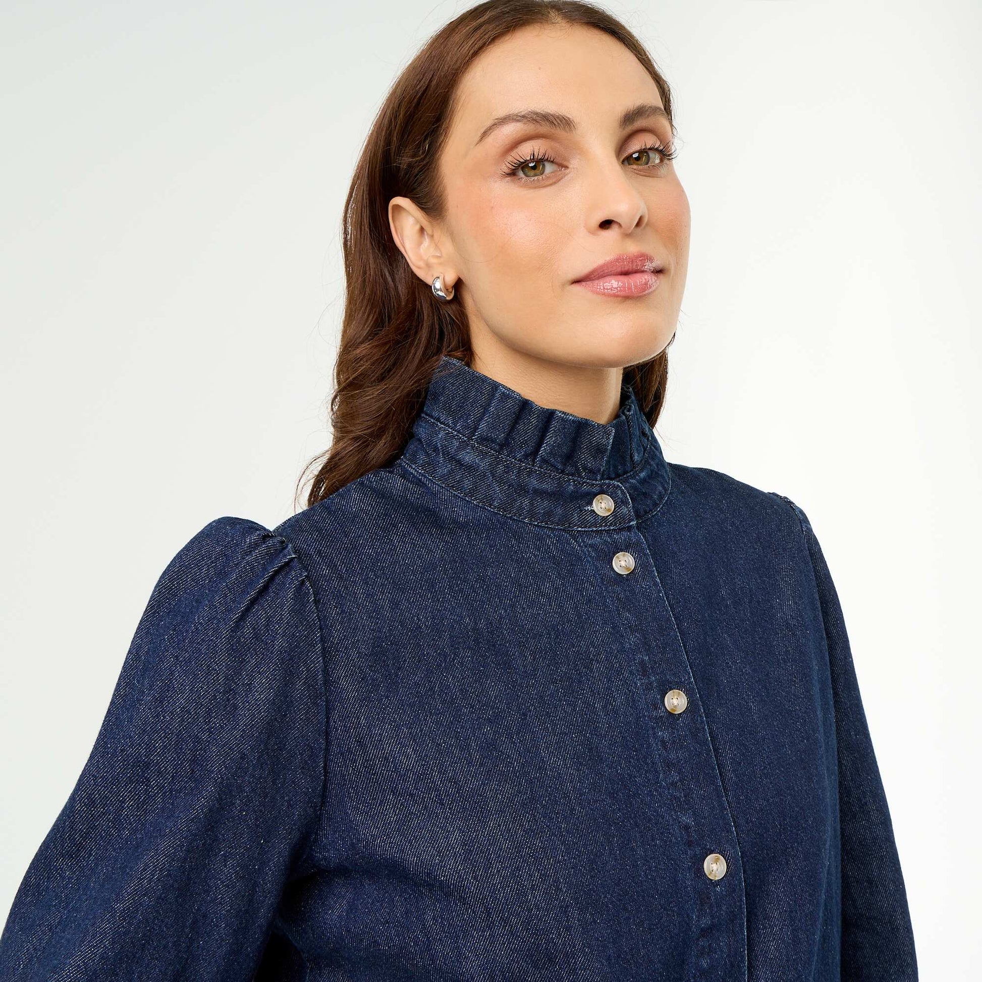 Blouse en denim avec col volanté BLEU