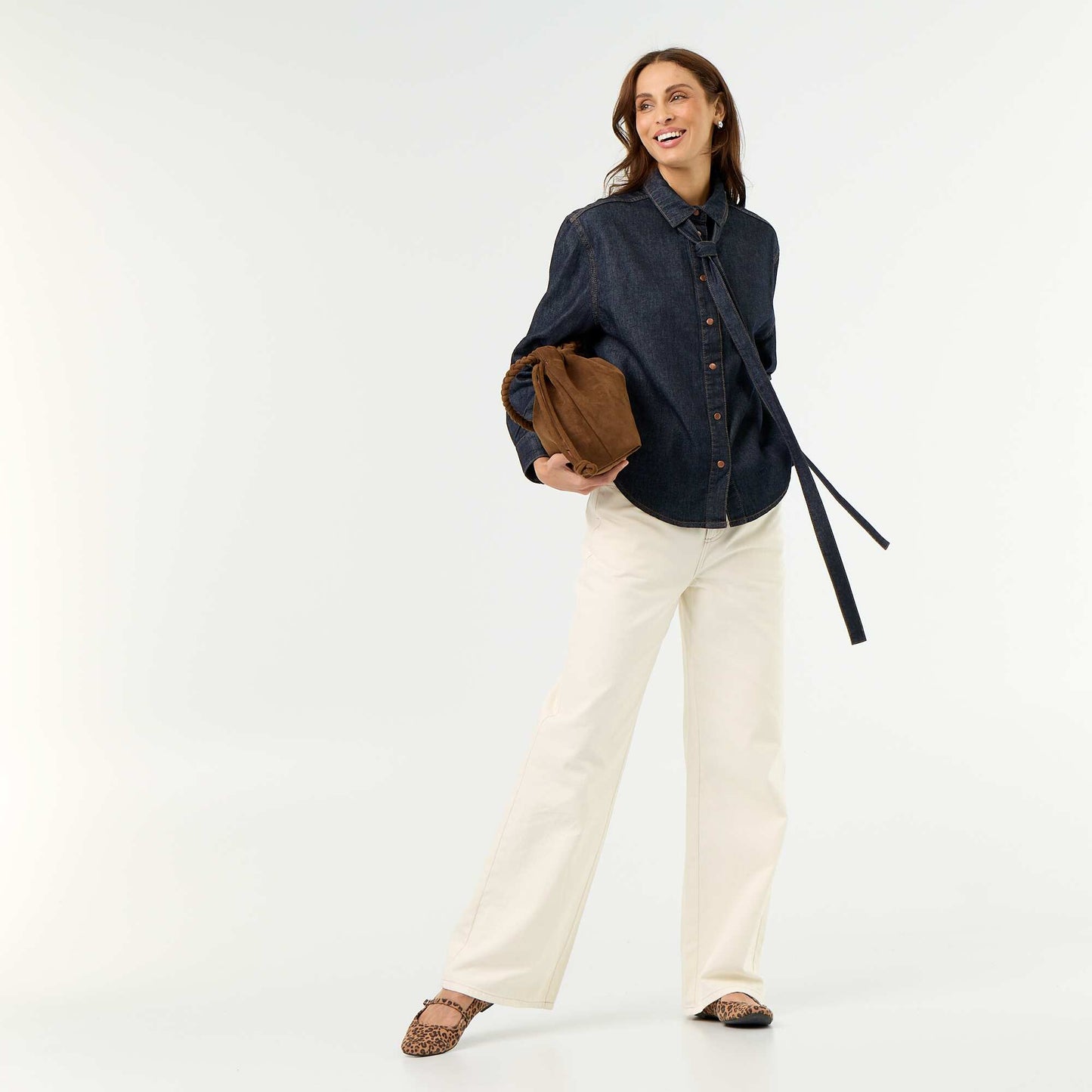 Chemise en denim avec col lavallière BLEU