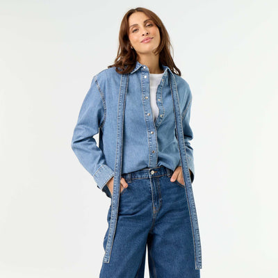Chemise en denim avec col lavallière BLEU