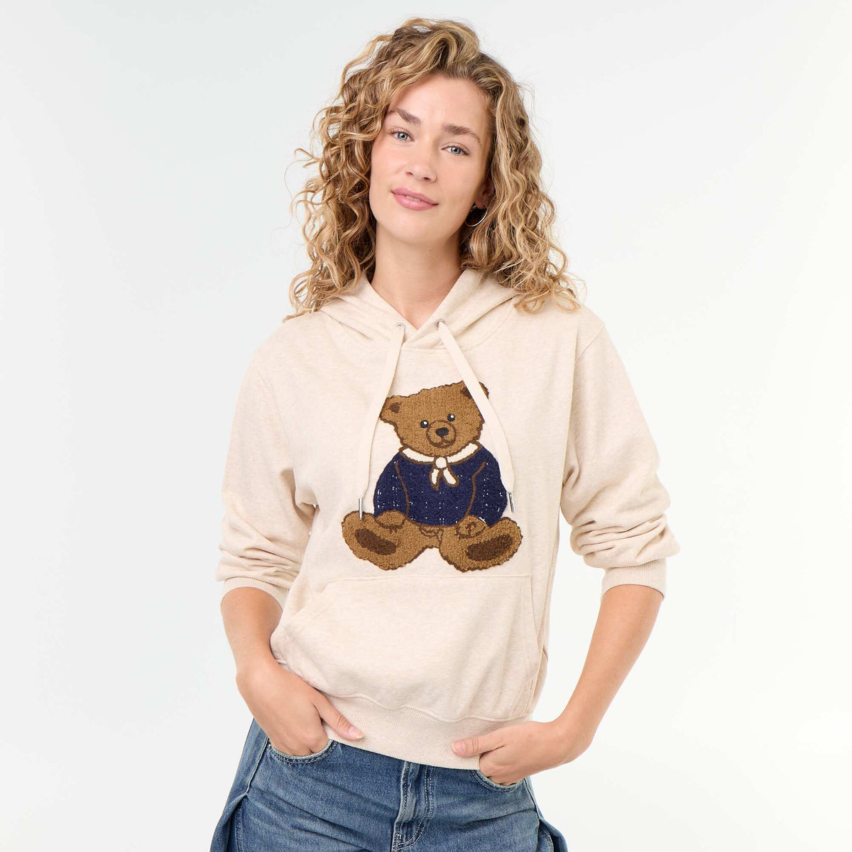 Sweat à capuche avec ours brodé BEIGE