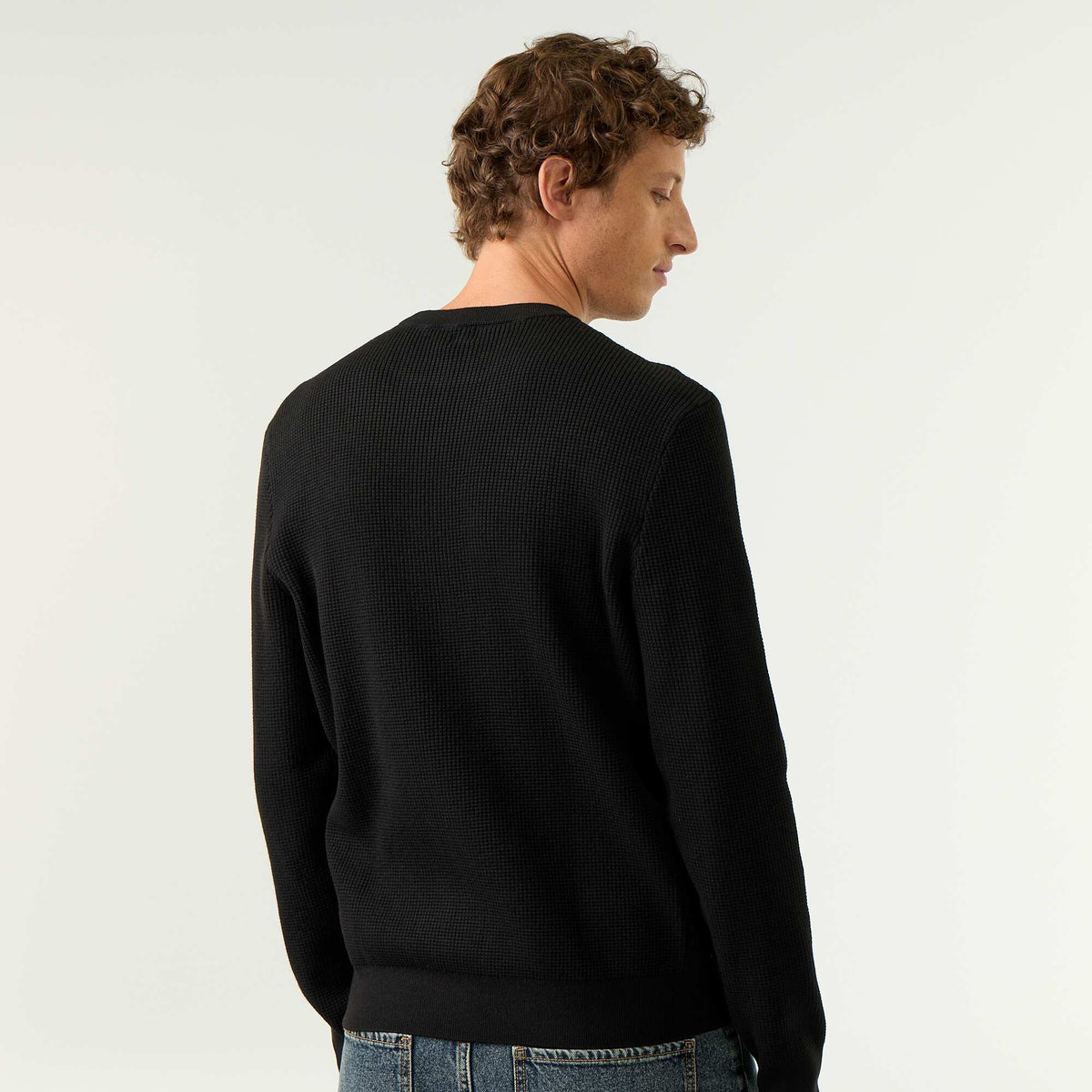 Pull en maille gaufrée à col rond NOIR